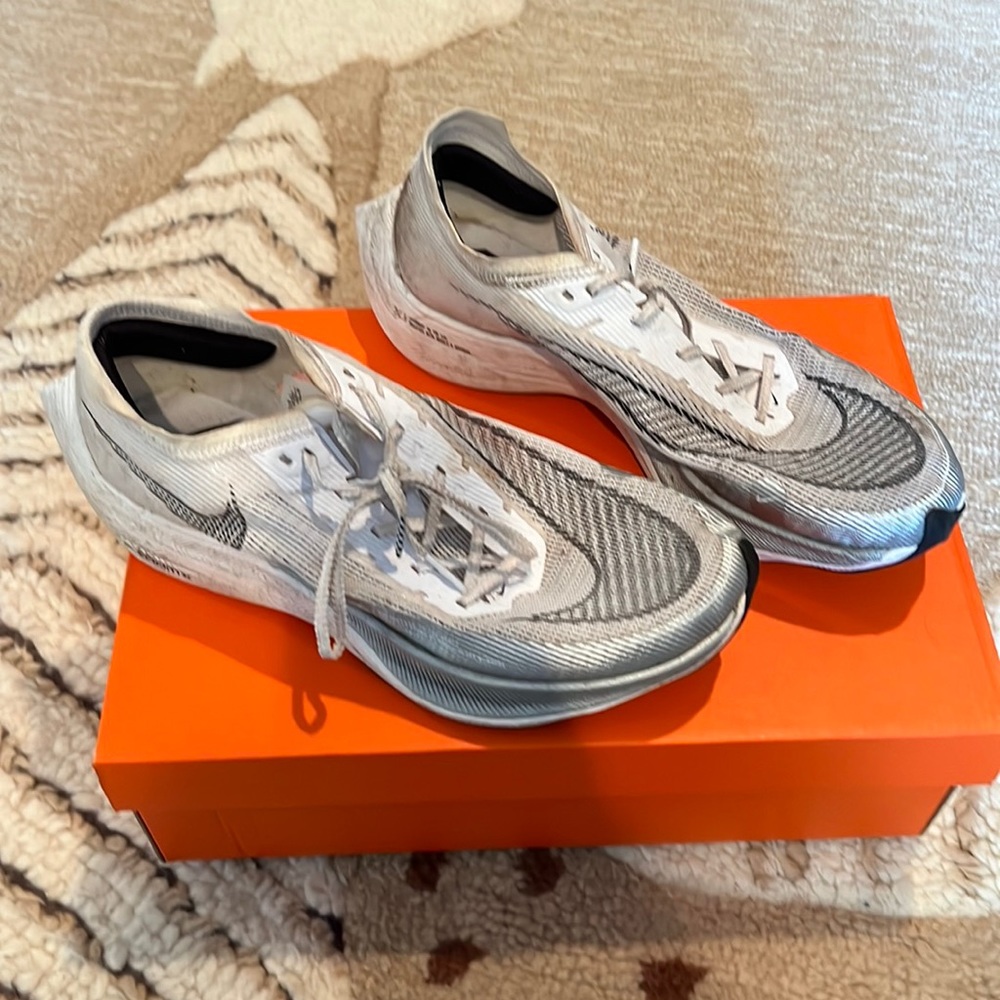 Nike Vaporfly Women’s size 10.5